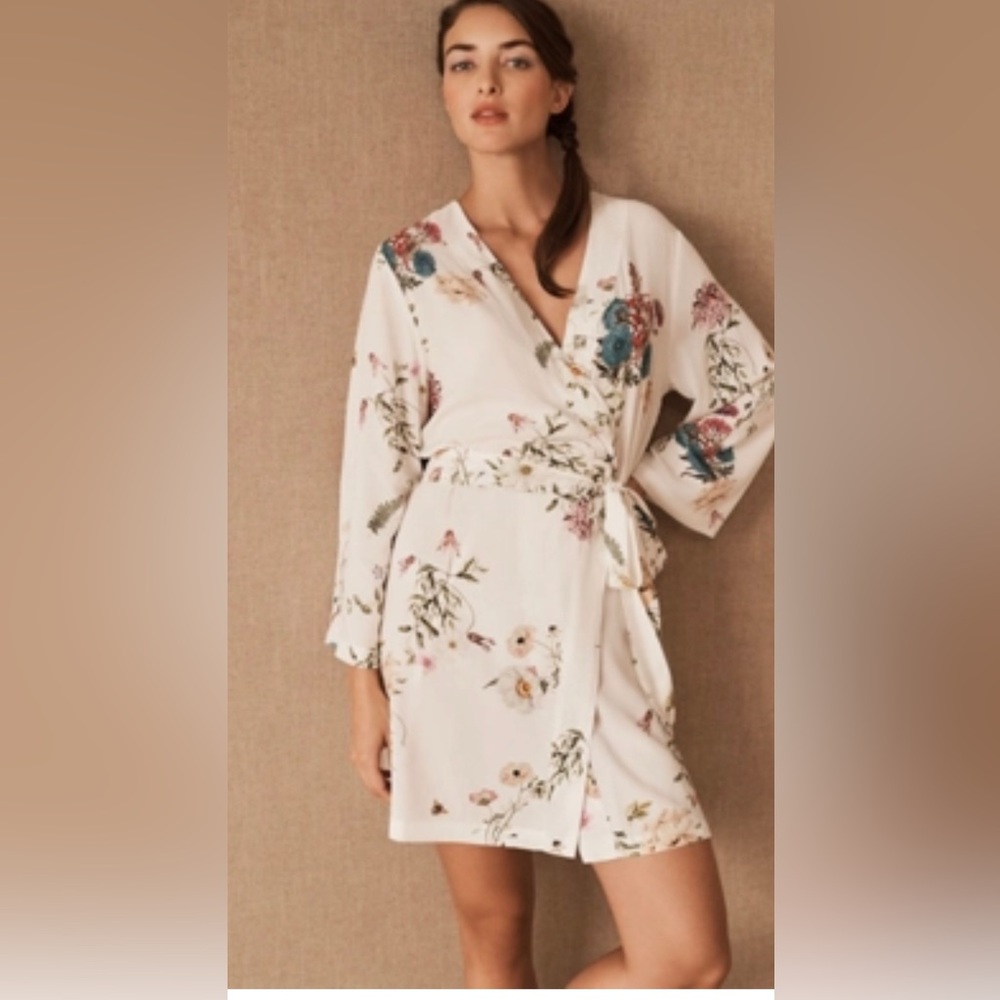 New by Gishi Floral Long Sleeve Wrap Midi Dress size XXXL 18/20  🌹🌺🌸  BG 08